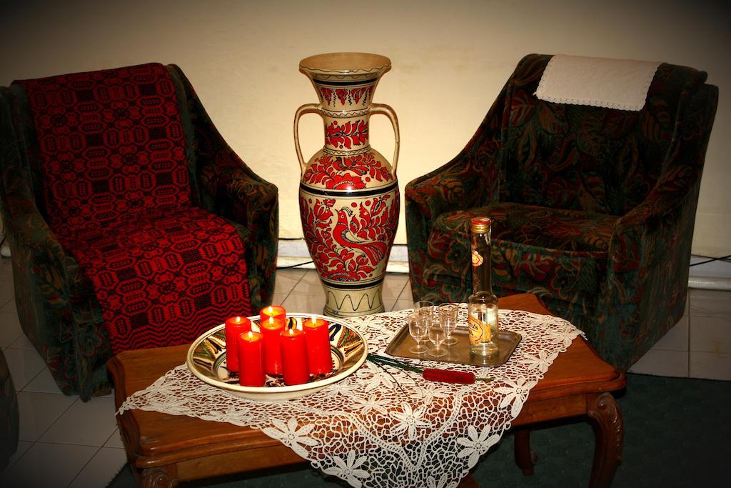 Hotel Tivoli Sovata Buitenkant foto